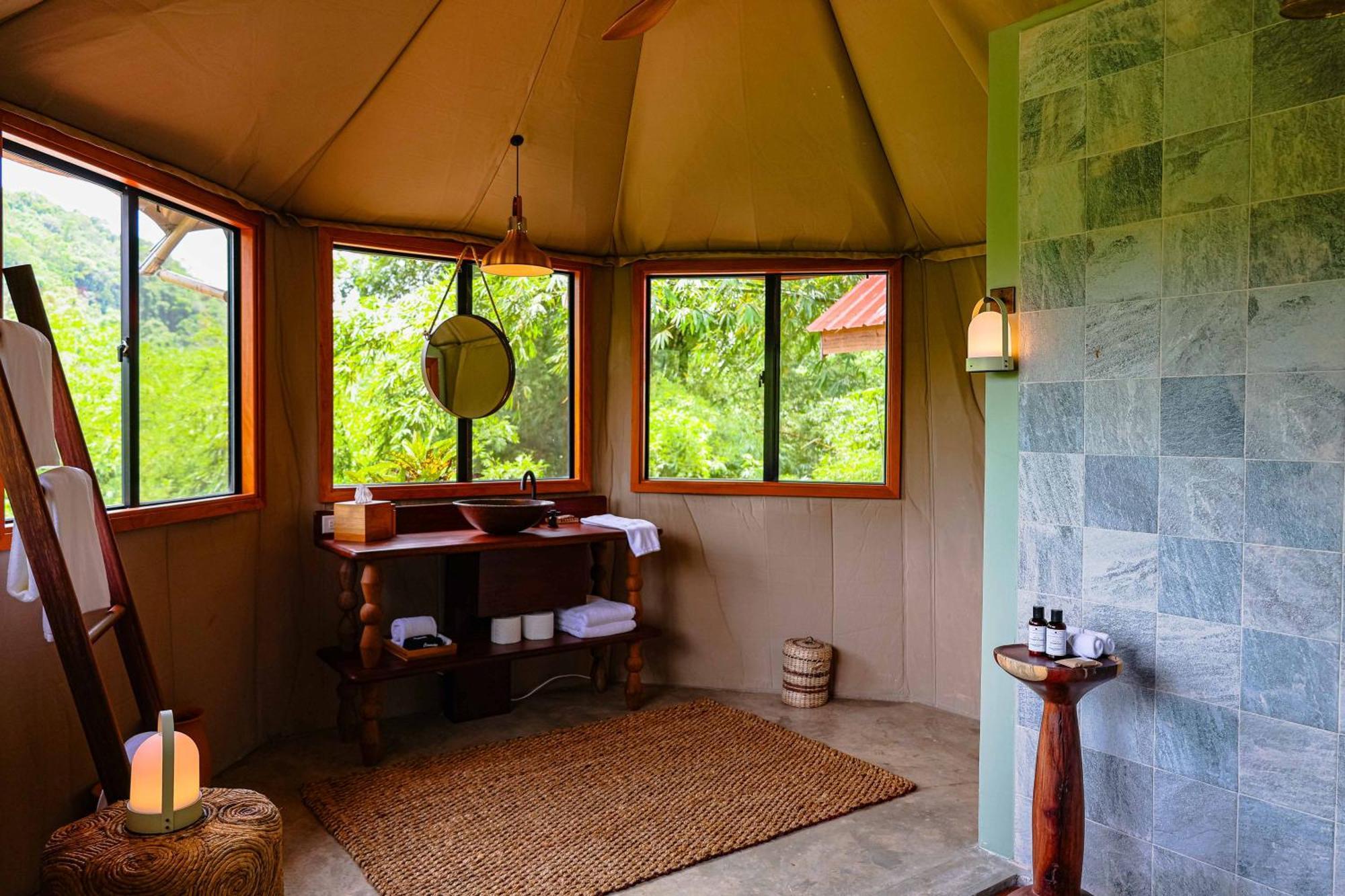 Sleeping Giant Rainforest Lodge Бельмопан Экстерьер фото