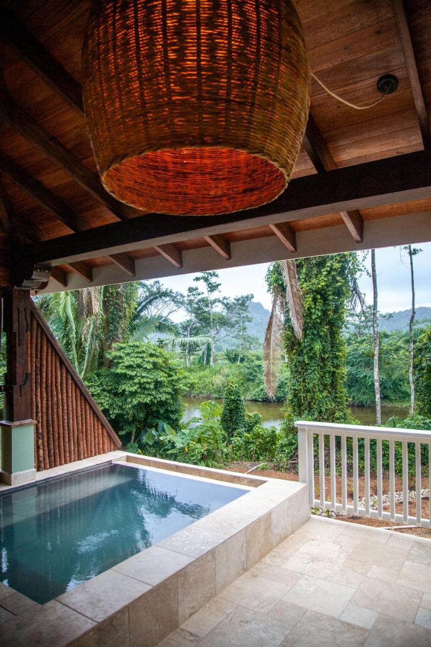 Sleeping Giant Rainforest Lodge Бельмопан Экстерьер фото