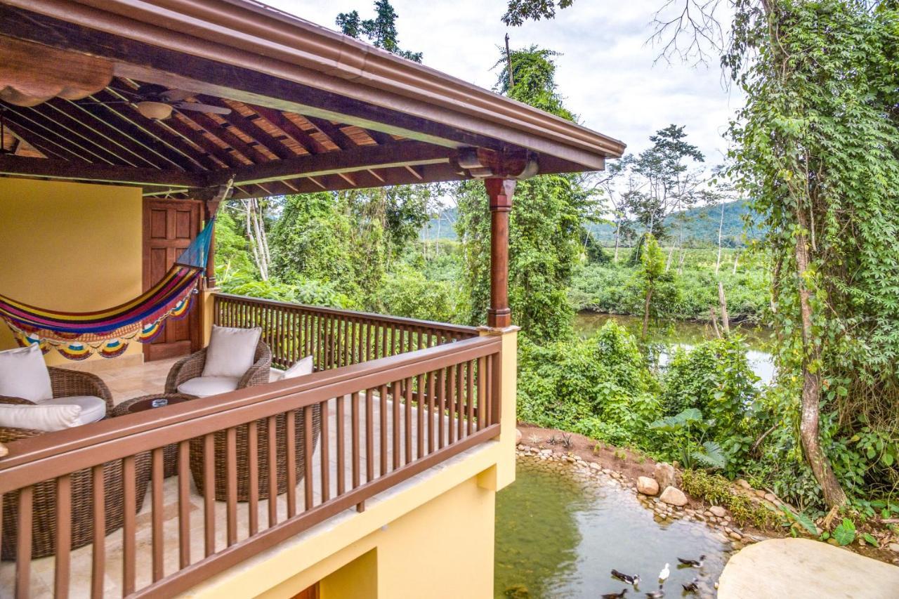 Sleeping Giant Rainforest Lodge Бельмопан Экстерьер фото