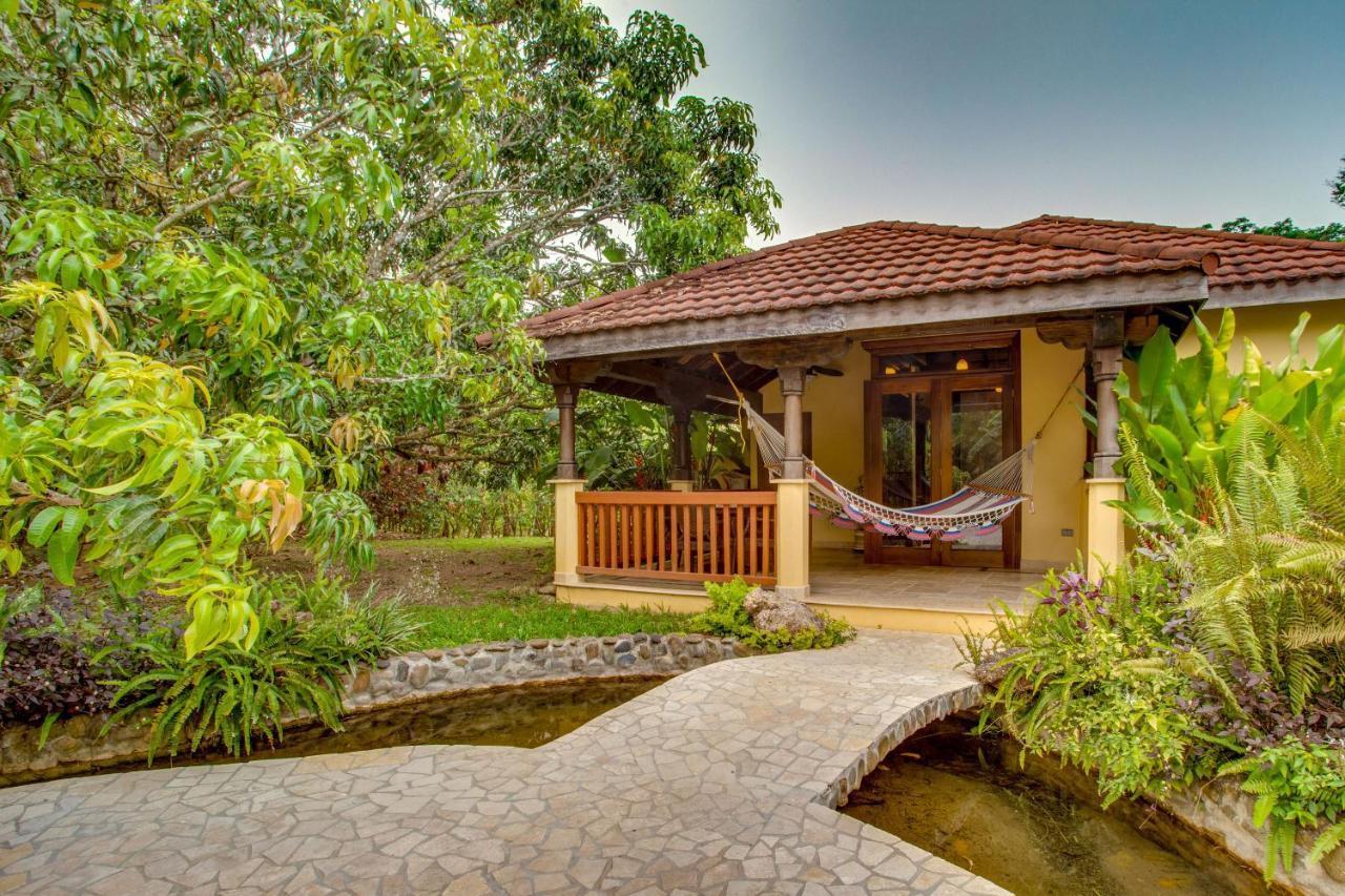 Sleeping Giant Rainforest Lodge Бельмопан Экстерьер фото